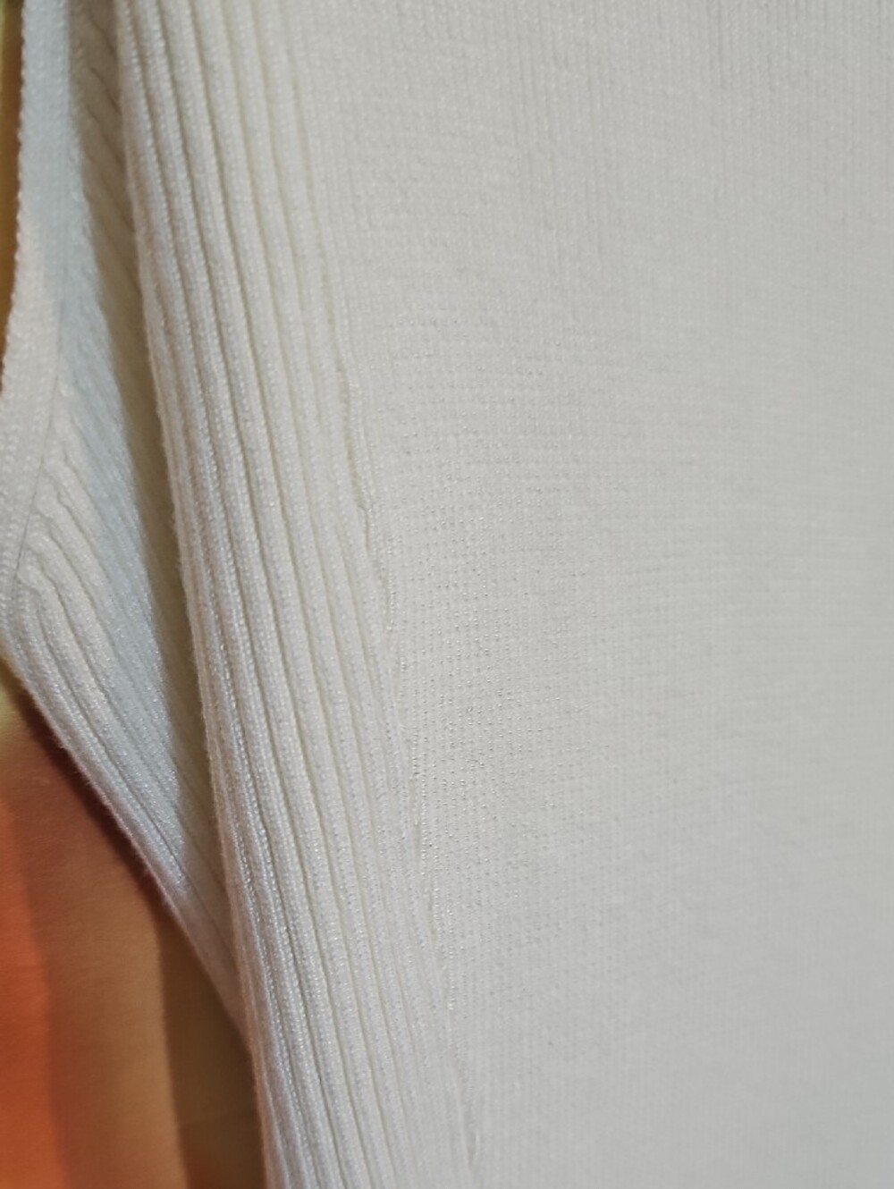 PattyBoutik White Sleeveless V-Neck Tie-Waist Tank Top - Picture 7 of 12